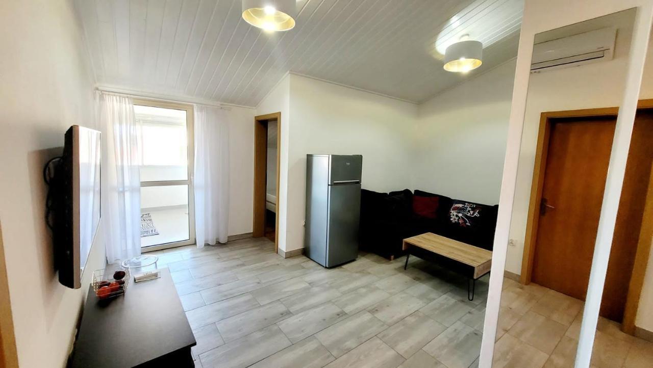 סרימה Apartament Sea Dalmatia מראה חיצוני תמונה